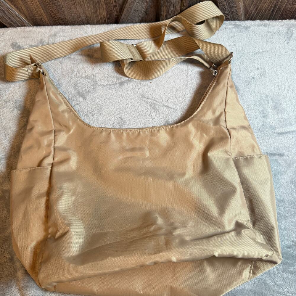 Baggallini Taupe Nylon Crossbody Travel Bag Lightweight Multi Pocket Purse - Picture 4 of 9